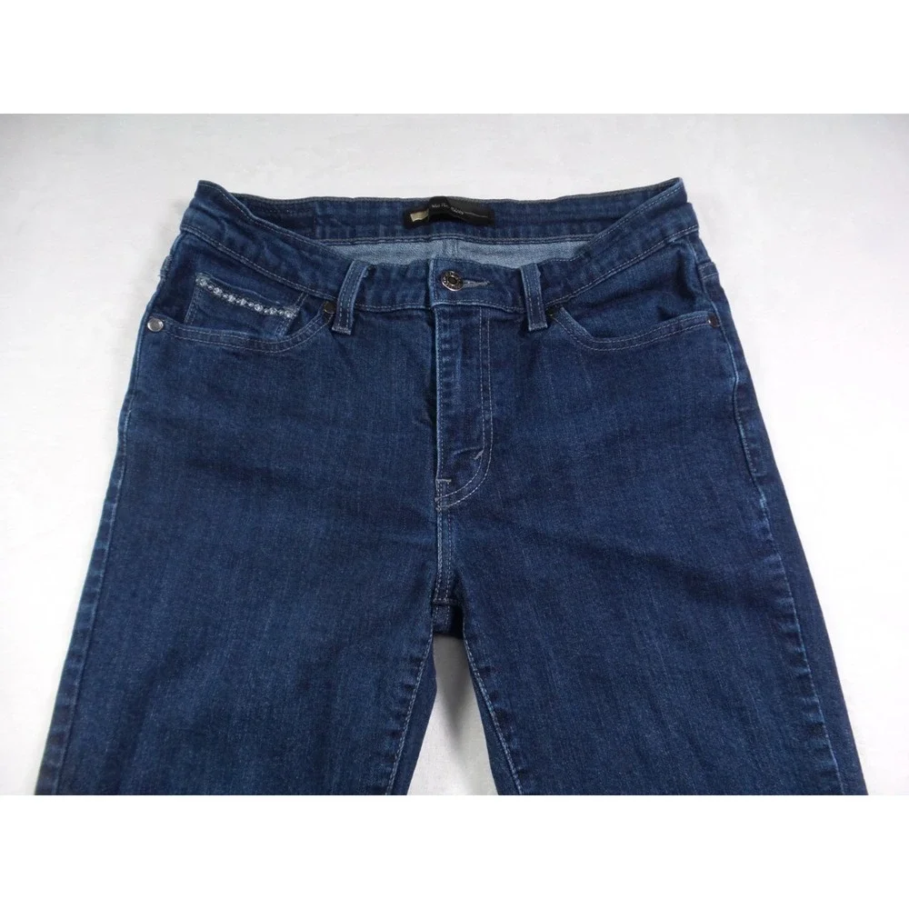 Levis Jeans Womens Size 30 x 28 Blue Denim Mid Rise Skinny‎ Stretch Comfort Dark